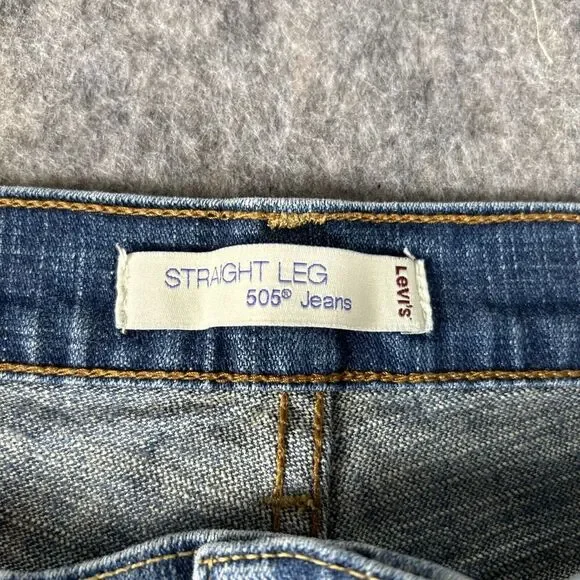 Levis 505 Straight Leg Jeans Womens 12M Blue Denim Mid Rise Zip Fly 5-Pockets - Picture 6 of 16